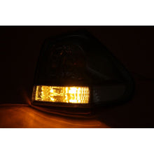 Load image into Gallery viewer, JDM TOYOTA HARRIER ACU3# MCU3# GSU3# (Lexus RX350) Taillight GENUINE OEM