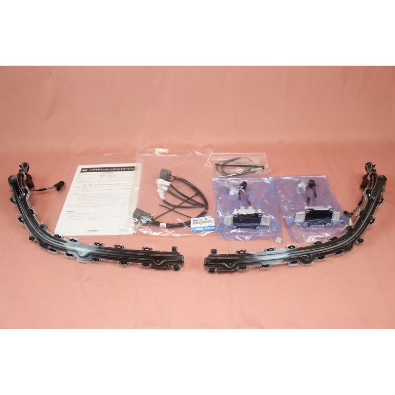 専用ページ JDM Mazda Axela BM/BY Front Signature Wing Illumination B63B-V4