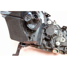 Load image into Gallery viewer, JDM NISSAN FUGA Y50 XV (Infiniti M35 M45) HID Xenon Headlight GENUINE OEM