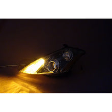 Load image into Gallery viewer, JDM NISSAN Murano Z50 Xenon HID Headlight GENUINE OEM