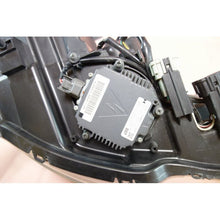 Load image into Gallery viewer, JDM NISSAN FUGA Y50 XV (Infiniti M35 M45) HID Xenon Headlight GENUINE OEM