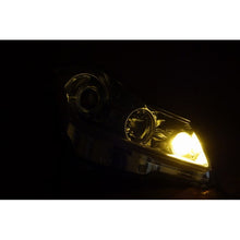 Load image into Gallery viewer, JDM NISSAN FUGA Y50 350GT (Infiniti M35 M45) HID Xenon Headlight GENUINE OEM