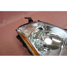 Load image into Gallery viewer, JDM NISSAN FUGA Y50 350GT (Infiniti M35 M45) HID Xenon Headlight GENUINE OEM