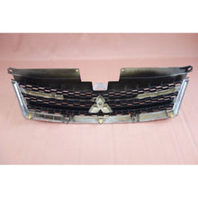 Load image into Gallery viewer, JDM MITSUBISHI OUTLANDER CW5W Front Grille GENUINE OEM