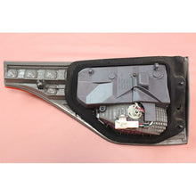 Load image into Gallery viewer, JDM TOYOTA ESTIMA ACR5# (PREVIA TARAGO) Taillight GENUINE OEM