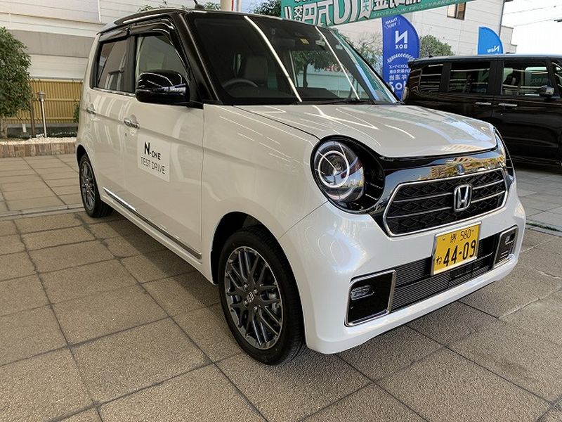 Test drive review of Honda N-ONE!! It is updated usability in the design of the keep concept.