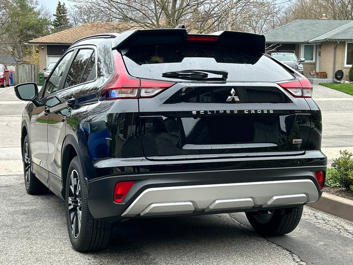 From Canada, Installed Rear Gate Spoiler to Eclipse Cross!