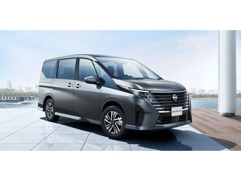 Nissan Serena Special Edition "V Selection" Introduced