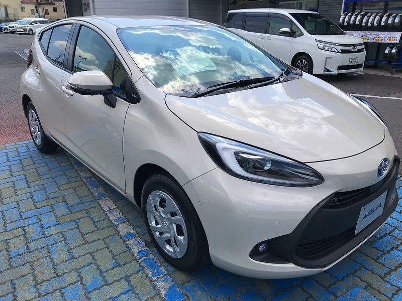 Toyota hybrid compact model "Aqua" has undergone a full model change.