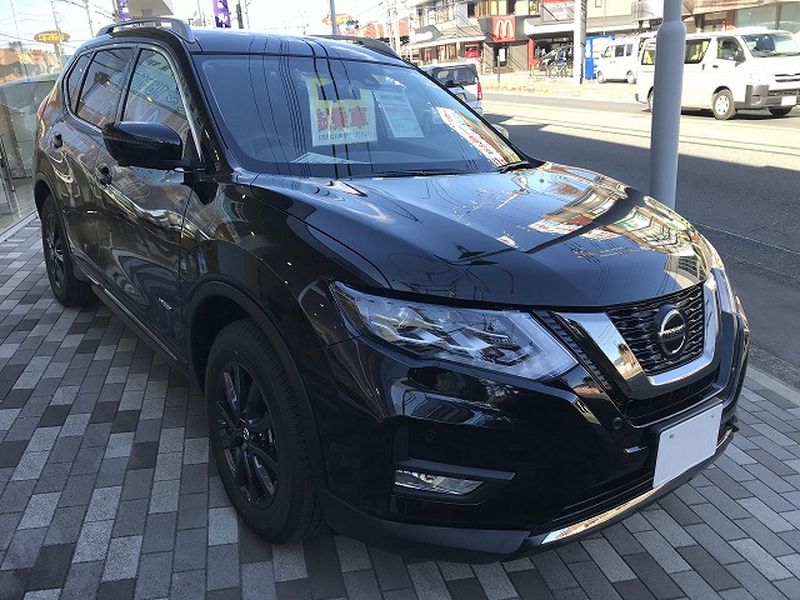 NEW X-TRAIL Debut on 5th Nov. Improvement in specifications.