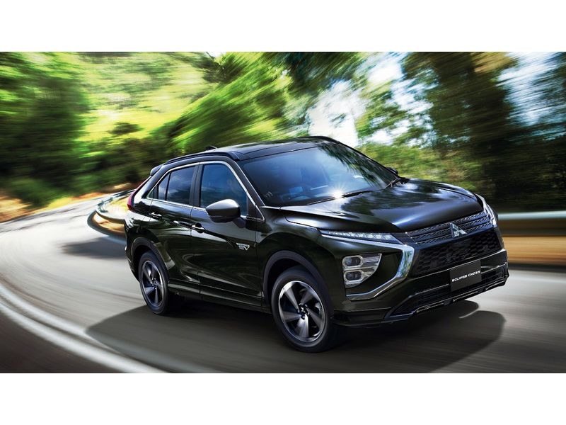 Mitsubishi Motors has partially improved the crossover SUV " ECLIPSE CROSS ".