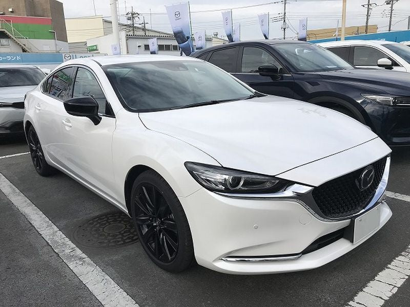 Improvements model and special edition model Black Tone Edition of Mazda6 has been released.