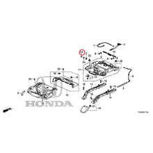 Load image into Gallery viewer, [NEW] JDM HONDA N-BOX CUSTOM JF3 2021 Rear Seat Short Part (L.) GENUINE OEM

