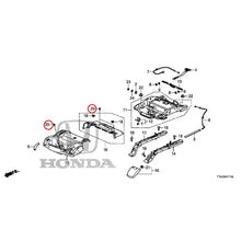 Load image into Gallery viewer, [NEW] JDM HONDA N-BOX CUSTOM JF3 2021 Rear Seat Short Part (L.) GENUINE OEM
