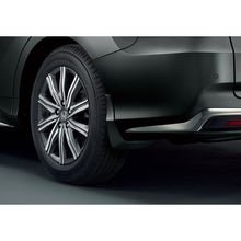 Load image into Gallery viewer, [NEW] JDM Honda ODYSSEY RC5 Mudguards Crystal Black Pearl II Genuine OEM
