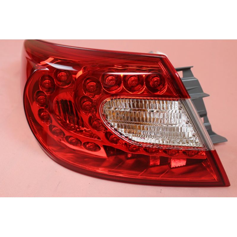 JDM NISSAN FUGA Y51 (Infiniti M37 M56 Q70) ZENKI Taillight